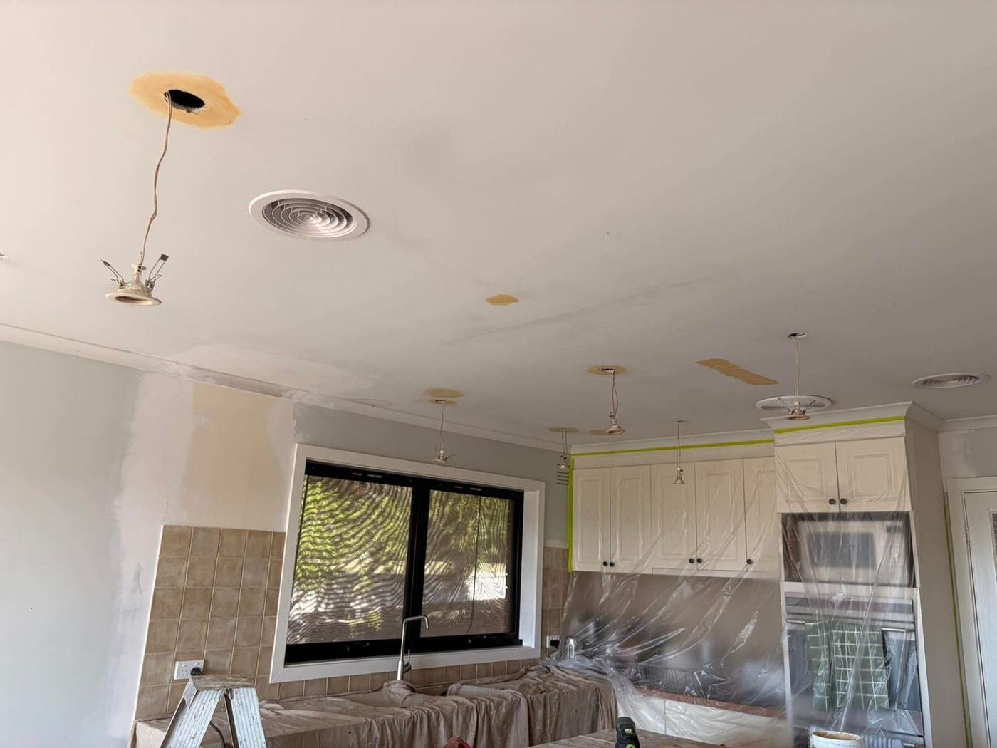 Before - Kitchen and cabinetry